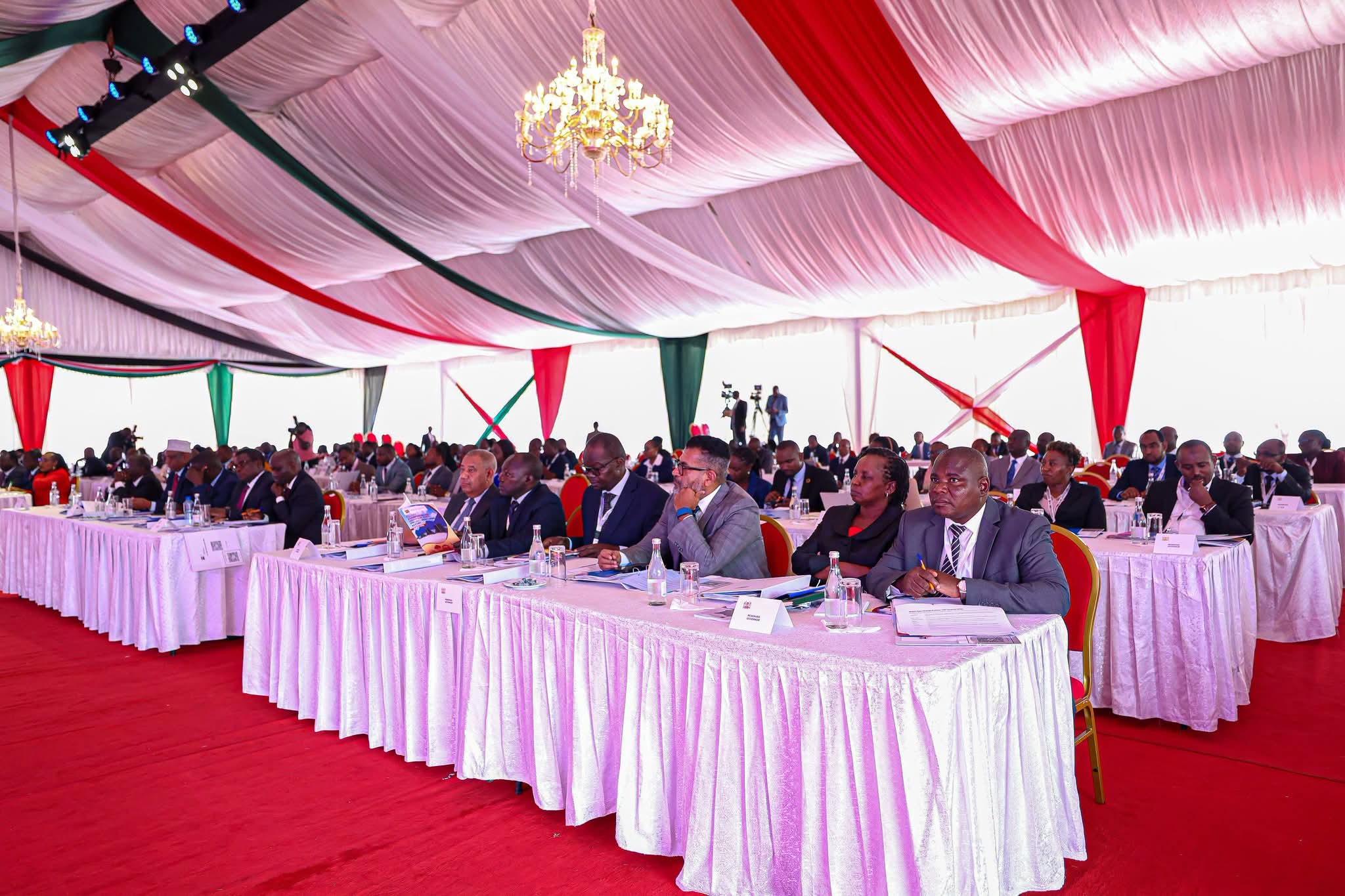 Governors during the he 30th Ordinary Session of the Intergovernmental Budget and Economic Council (IBEC).PHOTO/@KenyaGovernors/X