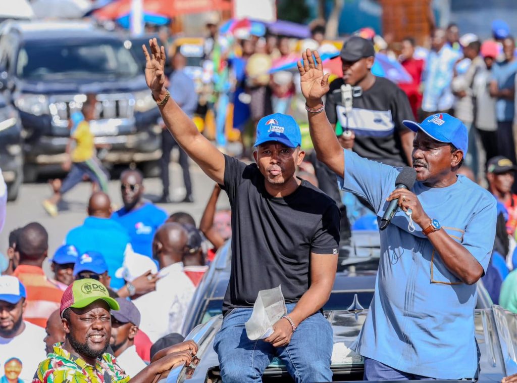 Wiper Patriotic Front Party Leader Kalonzo Musyoka and his new Deputy Party Leader Mohamed Ali. PHOTO/@kalonzomusyoka/Facebook