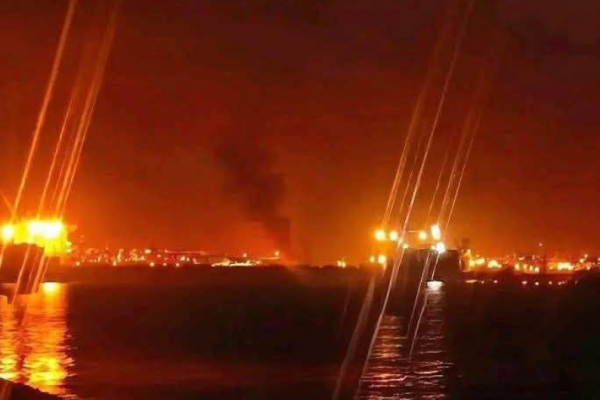 Shocking scenes at King Fahd Industrial Port in Yanbu, Saudi Arabia, after Ansar Allah ballistic missiles reportedly hit it.PHOTO/@HadashotIsrael/X
