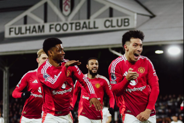 Manchester United players celebrate a Premier League goal at Craven Cottage previously. PHOTO/https://www.facebook.com/manchesterunited/photos