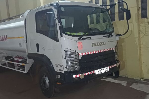 The intercepted a tanker carrying 10,000 litres of suspected industrial ethanol.PHOTO/@OleItumbi/X